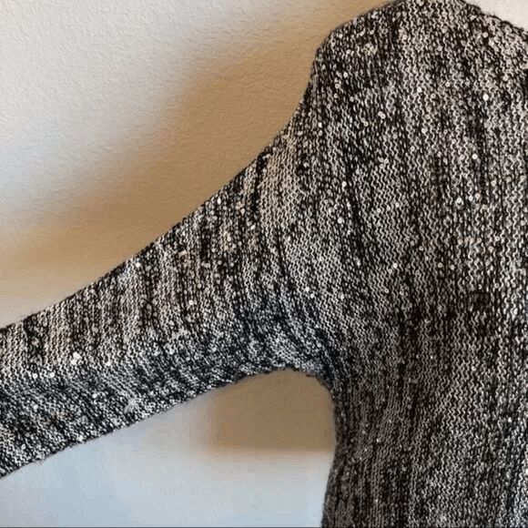 Chico's Black Heather Tone Sweater with Sequin, Size 8 - Picture 3 of 9